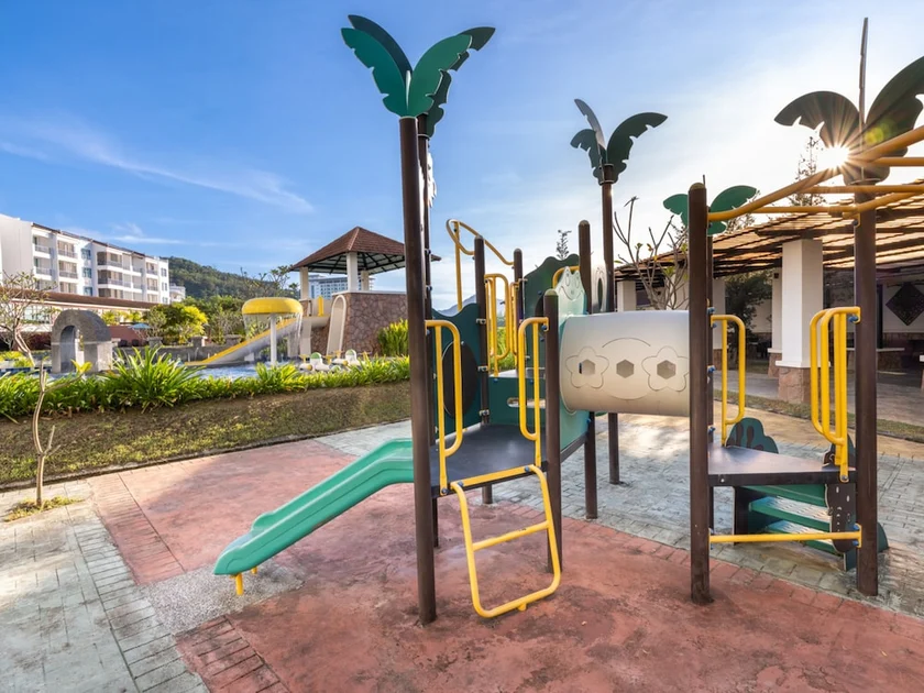 Children's play area - outdoor