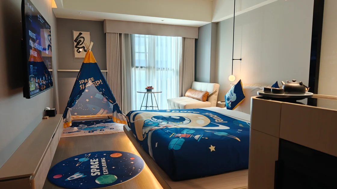 CYBO Station SSAW Shangpin Hotel Luohu Shenzhen