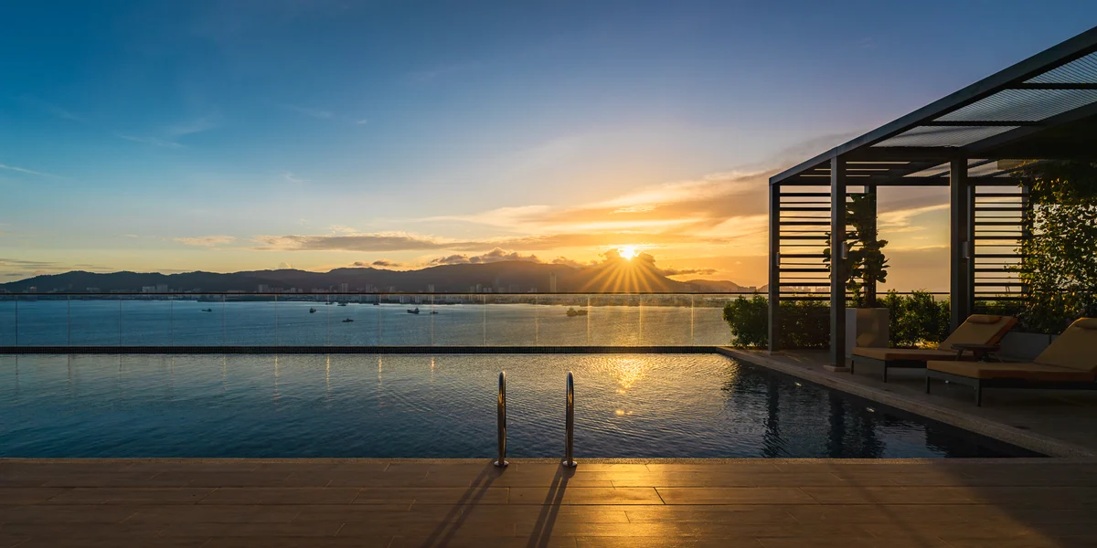 Crowne Plaza Penang Straits City