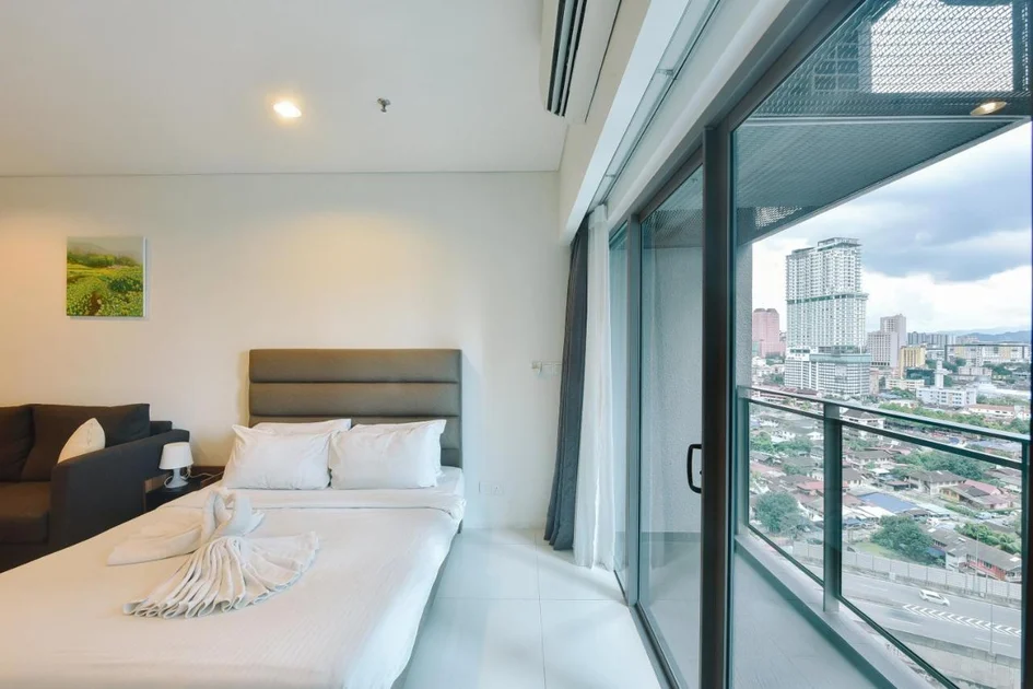 Summer Suites Residence by Subhome