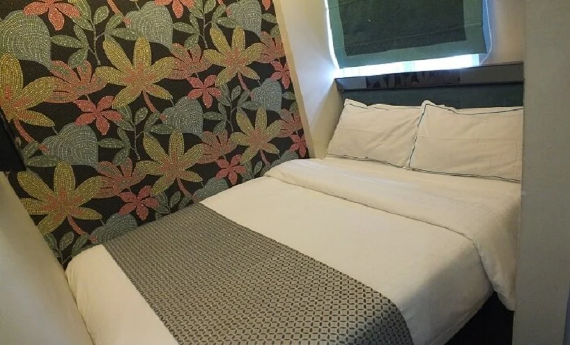 Seasons Hotel