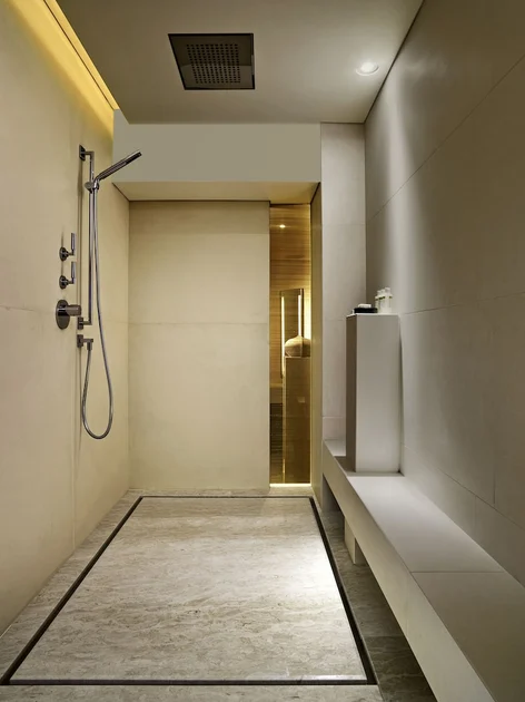 Bathroom shower