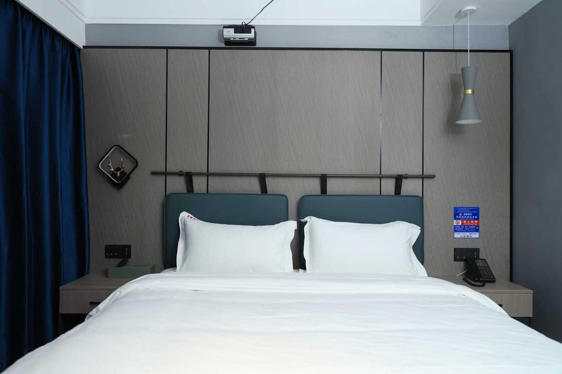 Shenzhen Yunzi Zhixiang Hotel (Dongmen Old Street)-image-0