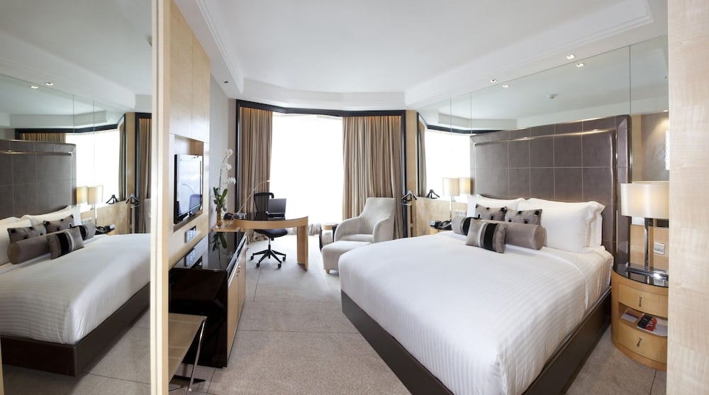 Dorsett Grand Subang