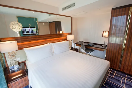 Dorsett Suite with Carpark 50% off