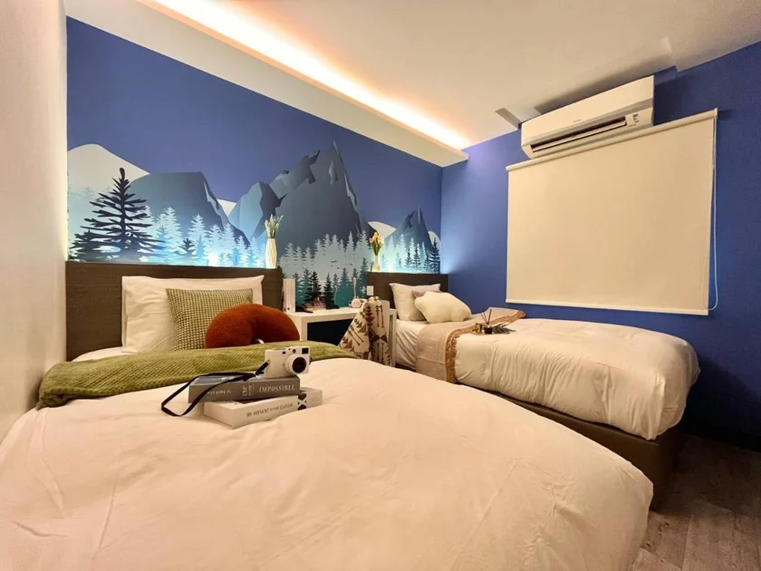 Swing and Pillows @ KL Cheras (City Edge Hotel)