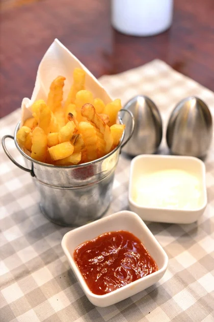 Makanan dan minuman