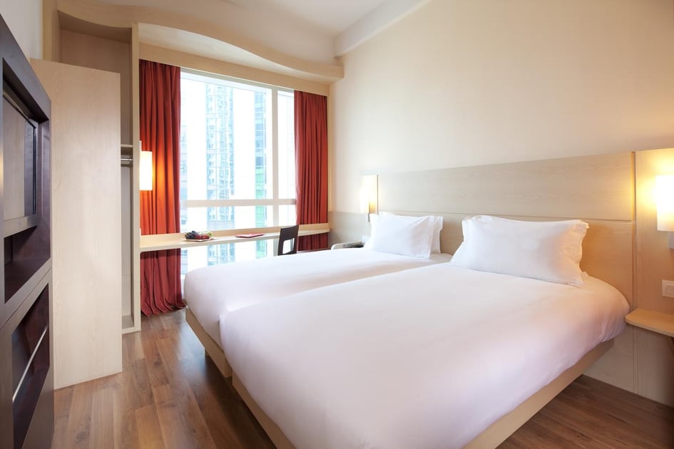 ibis Hong Kong Central and Sheung Wan