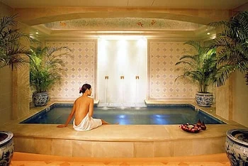 室內 Spa 池