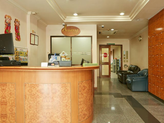 Amrise Hotel