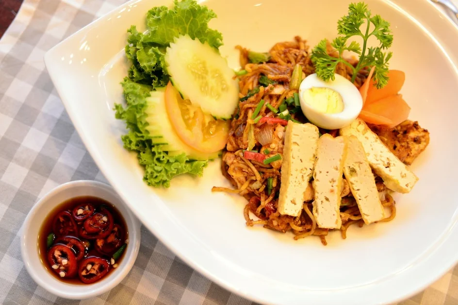 Makanan dan minuman