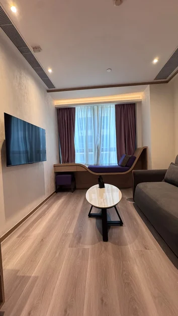 Hotel Purple
