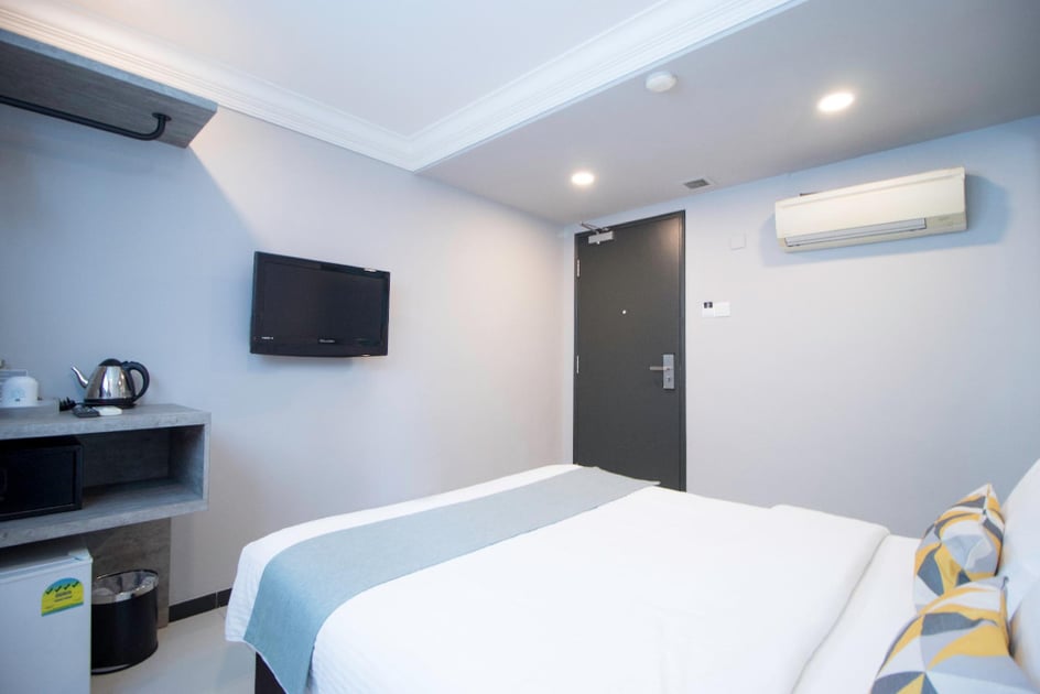 Harbour Ville Hotel