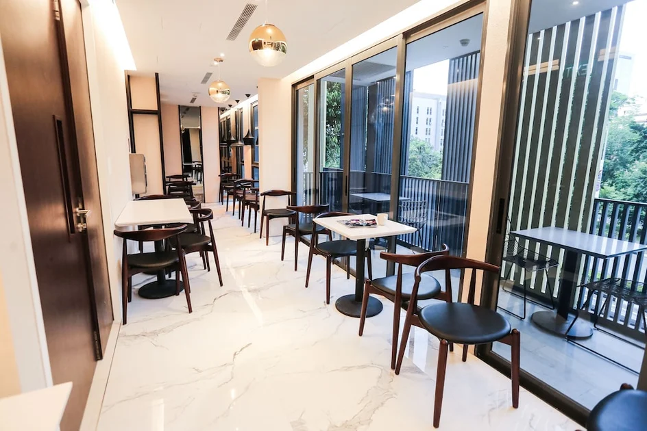 Wink Hotel @ Bugis (formerly Lion Peak Hotel Raffles)