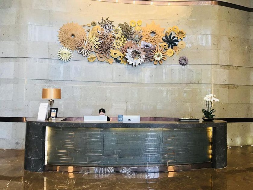 Platinum Stearns Hotel