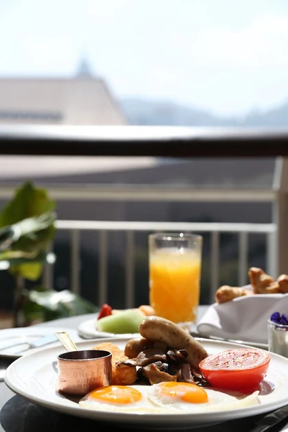Breakfast meal