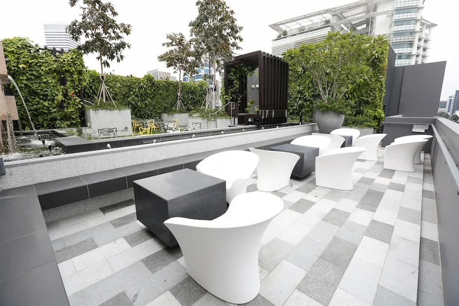Wink Hotel @ Bugis (formerly Lion Peak Hotel Raffles)