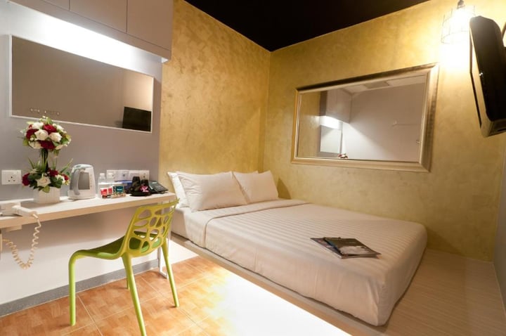 Fragrance Hotel Rose