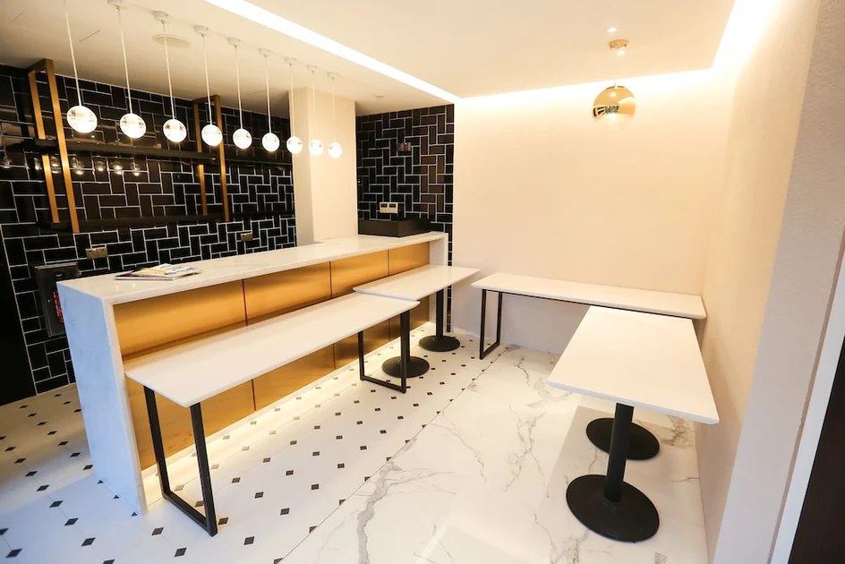 Wink Hotel @ Bugis (formerly Lion Peak Hotel Raffles)