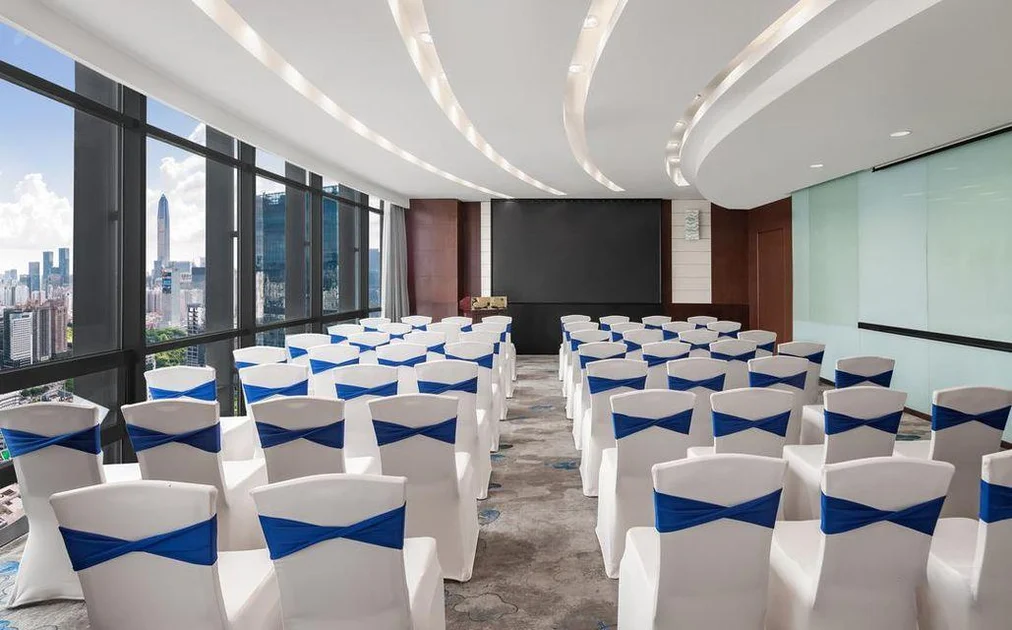 Shenzhen Huaqiang Plaza hotel (Huaqiangbei Metro Station)
