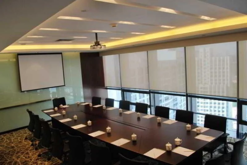 Shenzhen Huaqiang Plaza hotel (Huaqiangbei Metro Station)