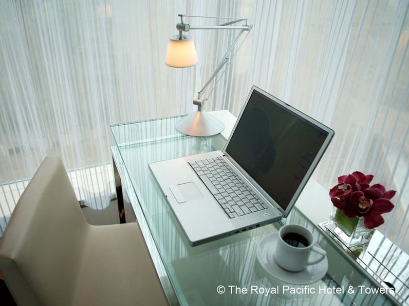 Royal Pacific Hotel