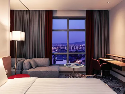 Executive Room, 1 Queen Bed