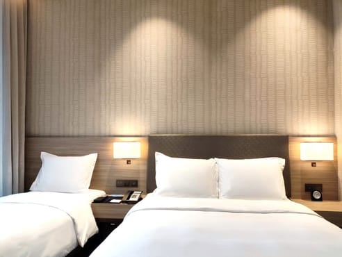 1 Queen 1 Single Bed Standard