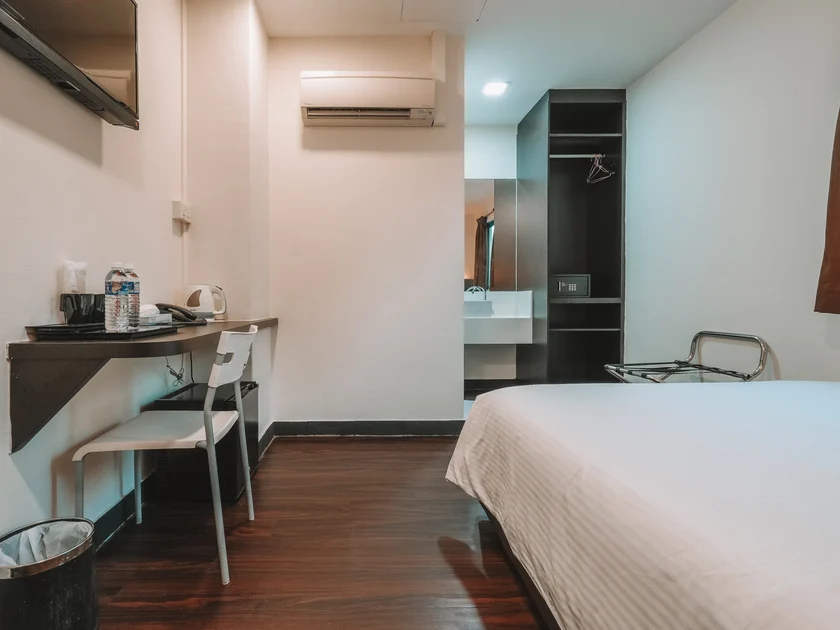 A Hotel Desker