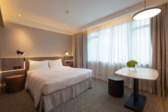 Nathan Room