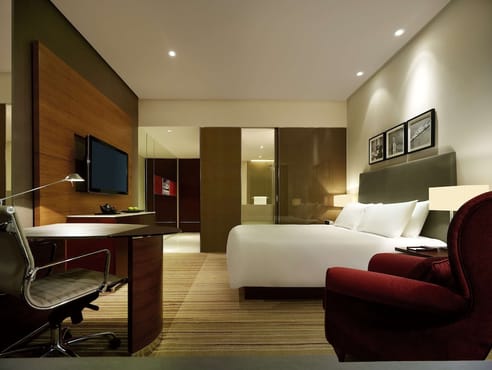 Deluxe King Room