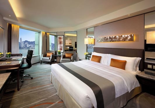 Classic Room, 1 King Bed, Club Lounge Access (Skyline Harbour View)