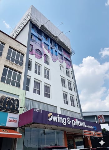 Swing & Pillows @ Kajang, Selangor