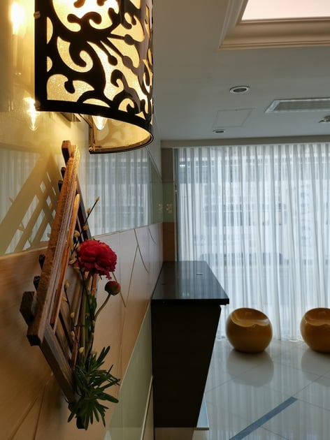 Reception hall