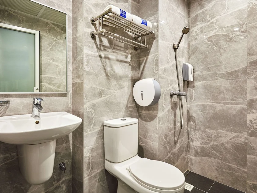 ibis budget Singapore Sapphire