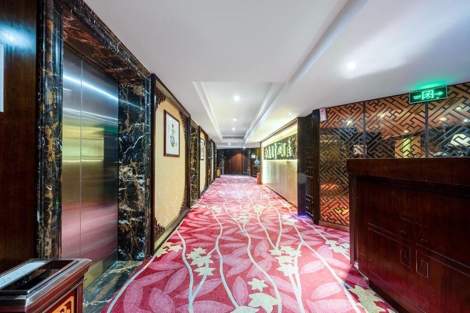 深圳发展中心酒店
