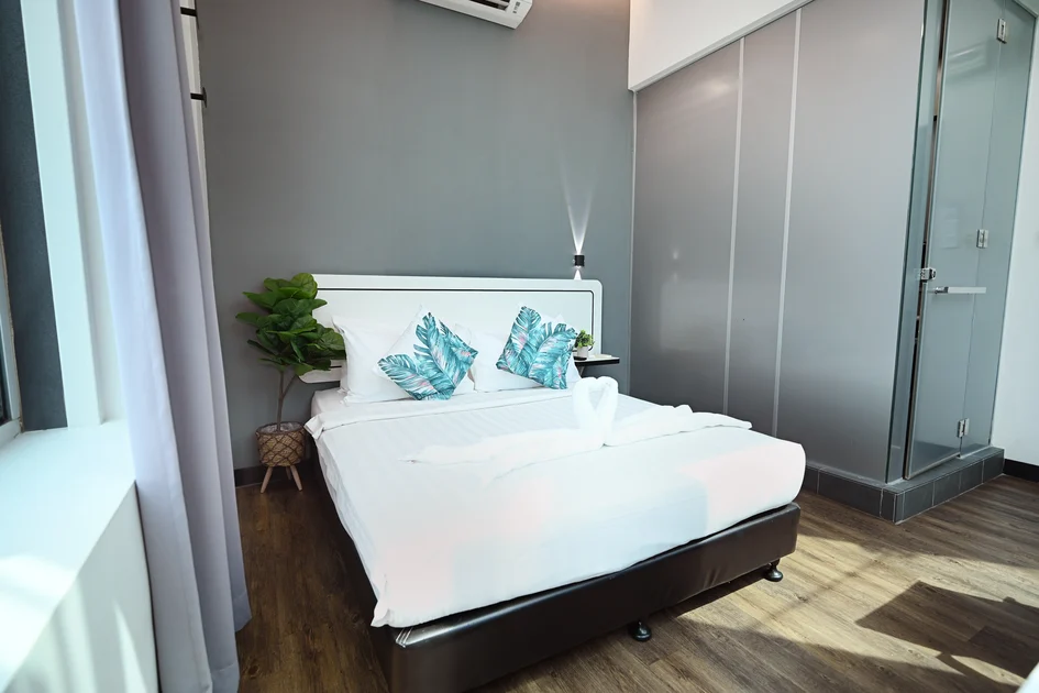 Swing & Pillows @ Kota Kemuning Selangor (Formerly known as NueVo Boutique Hotel)