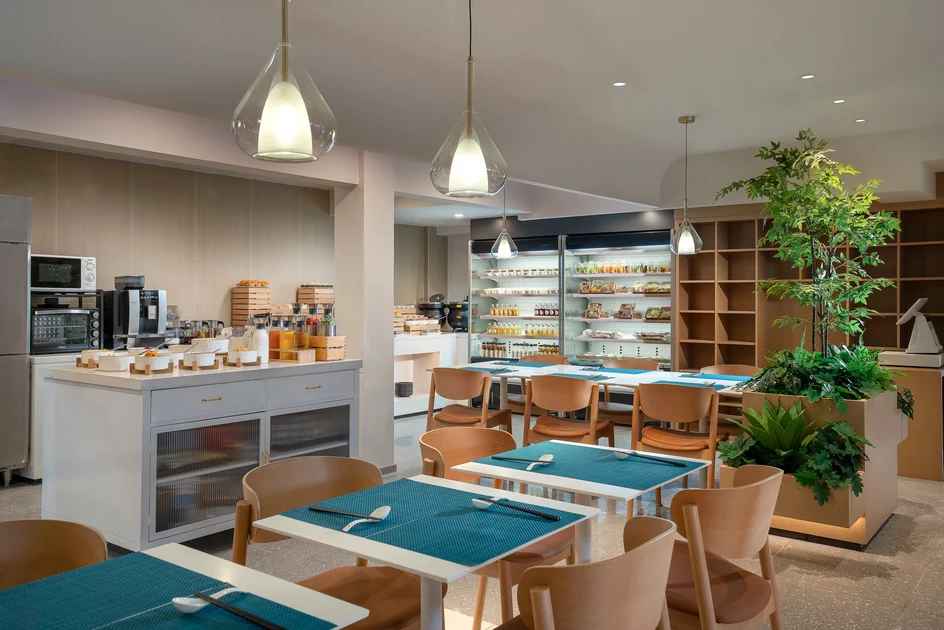 CYBO Station SSAW Shangpin Hotel Luohu Shenzhen
