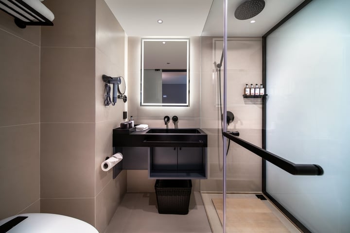 CYBO Station SSAW Shangpin Hotel Luohu Shenzhen