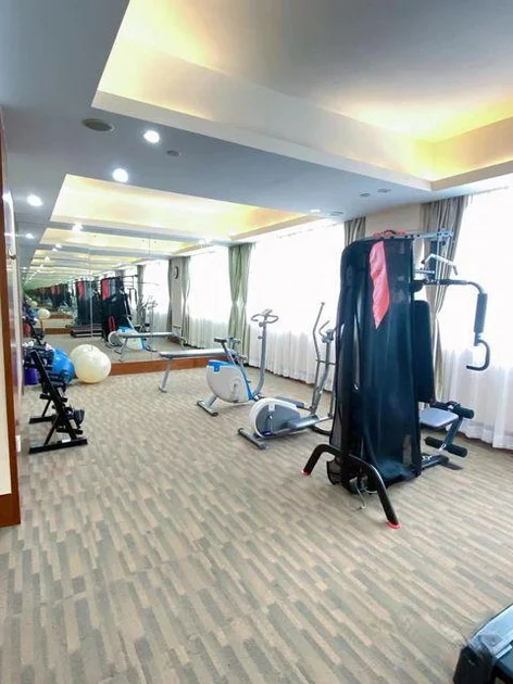 深圳南方联合大酒店(东门老街黄贝岭地铁站店)