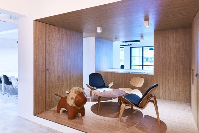 theDesk Sai Wan