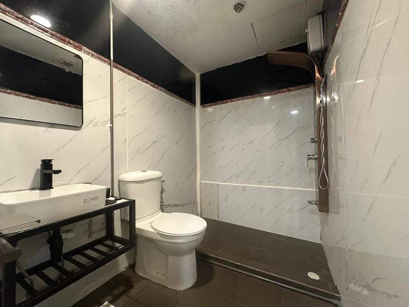 The Quay Hotel Bugis (Previously named as JJH ALIWAL)