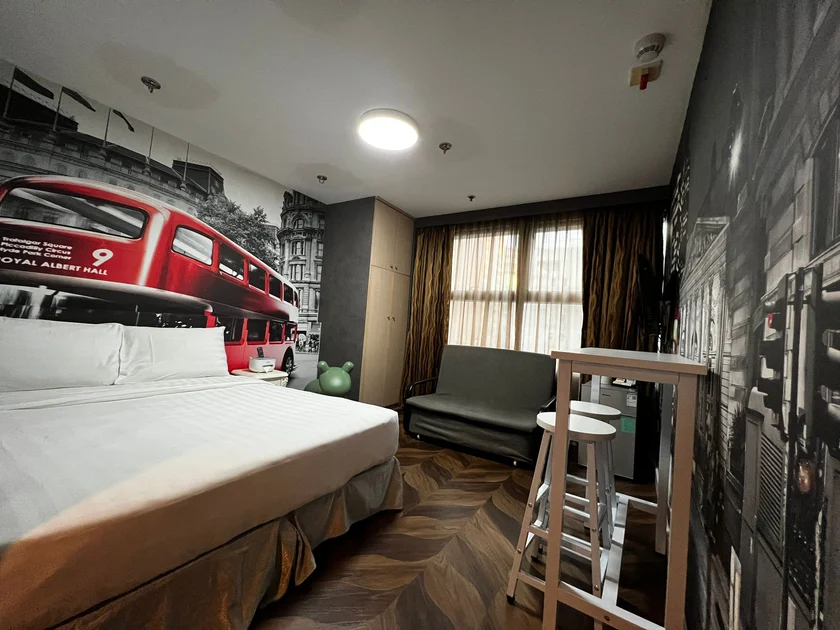 Hennessy Hotel
