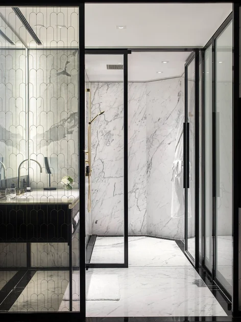 Bathroom shower
