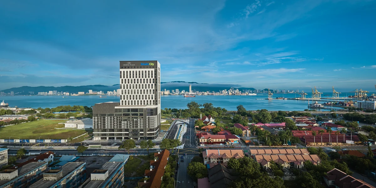 Crowne Plaza Penang Straits City