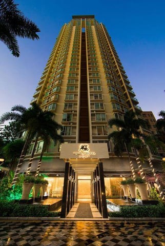 Shenzhen New World Weirui Hotel