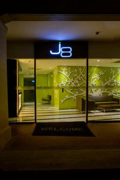 新加坡J8酒店