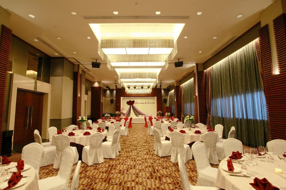 Banquet hall