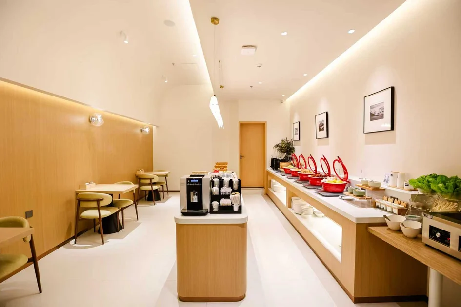 Mien Bias Hotel (Shenzhen Guomao Metro Station)