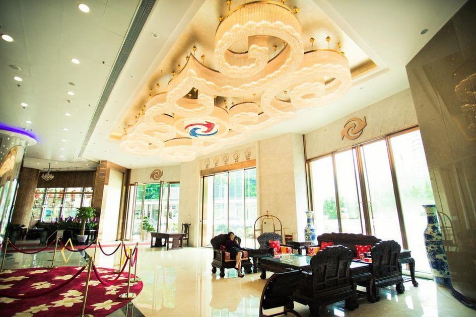 深圳发展中心酒店